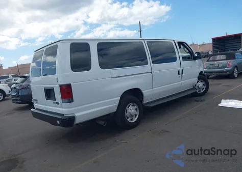 2011 Ford E-350 Super Duty Xl из США, поврежденный, VIN 1FBSS3BL5BDB09954